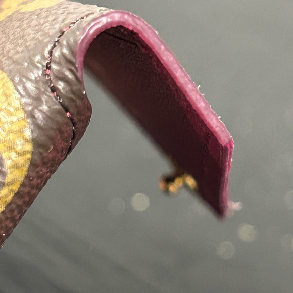 Louis Vuitton Small Kirigami - Picture 7 of 16